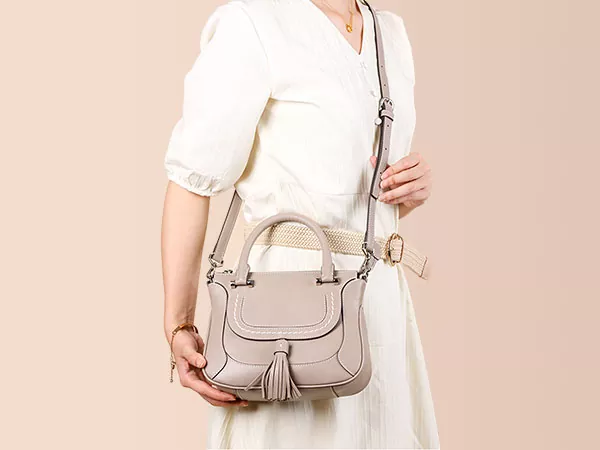 Mála Crossbody